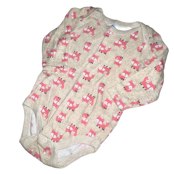 🎀3/$23🎀 Fox Onesie Bundle - Picture 2 of 9